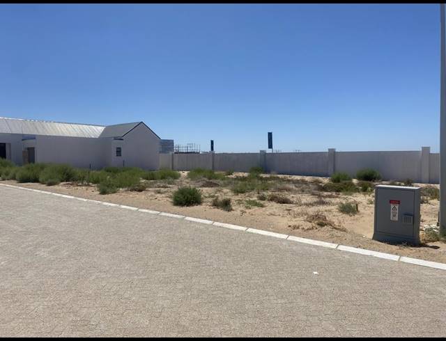 2 BEDROOM HOUSE FOR SALE IN LAGUNA
